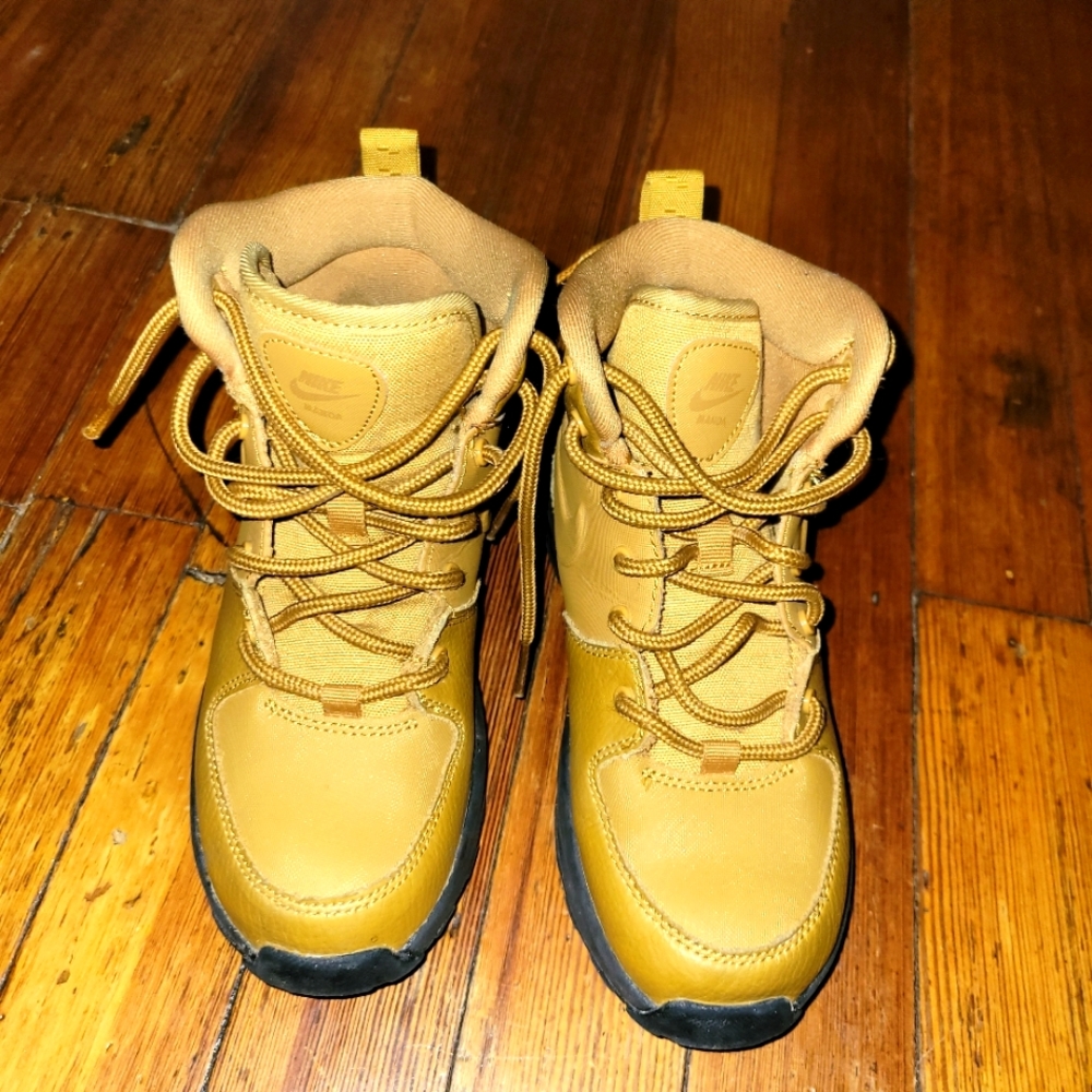 Boys Nike  Manoa Boots